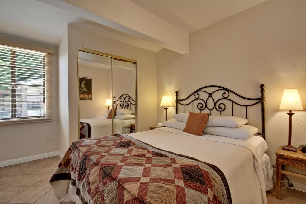 Warm Sands Villa Palm Springs Buitenkant foto